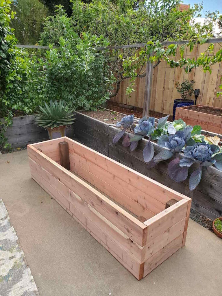 how to build a raised garden bed