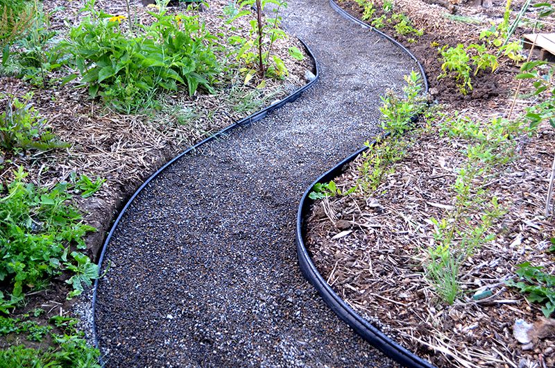 mulch makes cheap walkway ideas